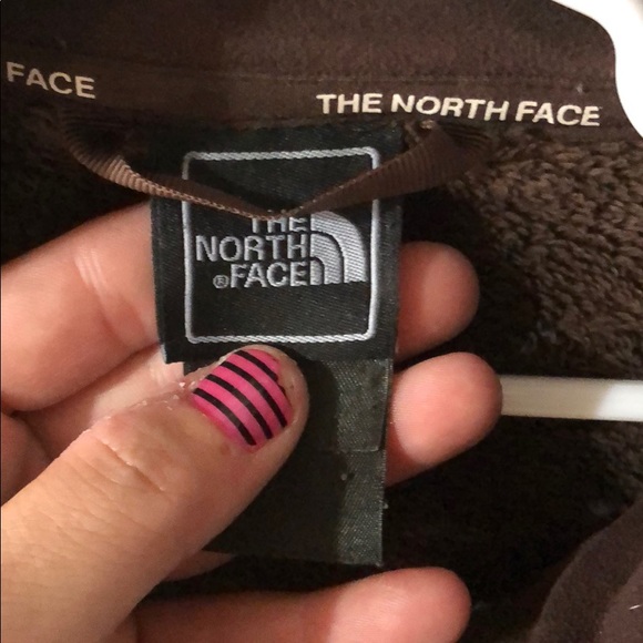 North face fuzzy jacket - Picture 2 of 2